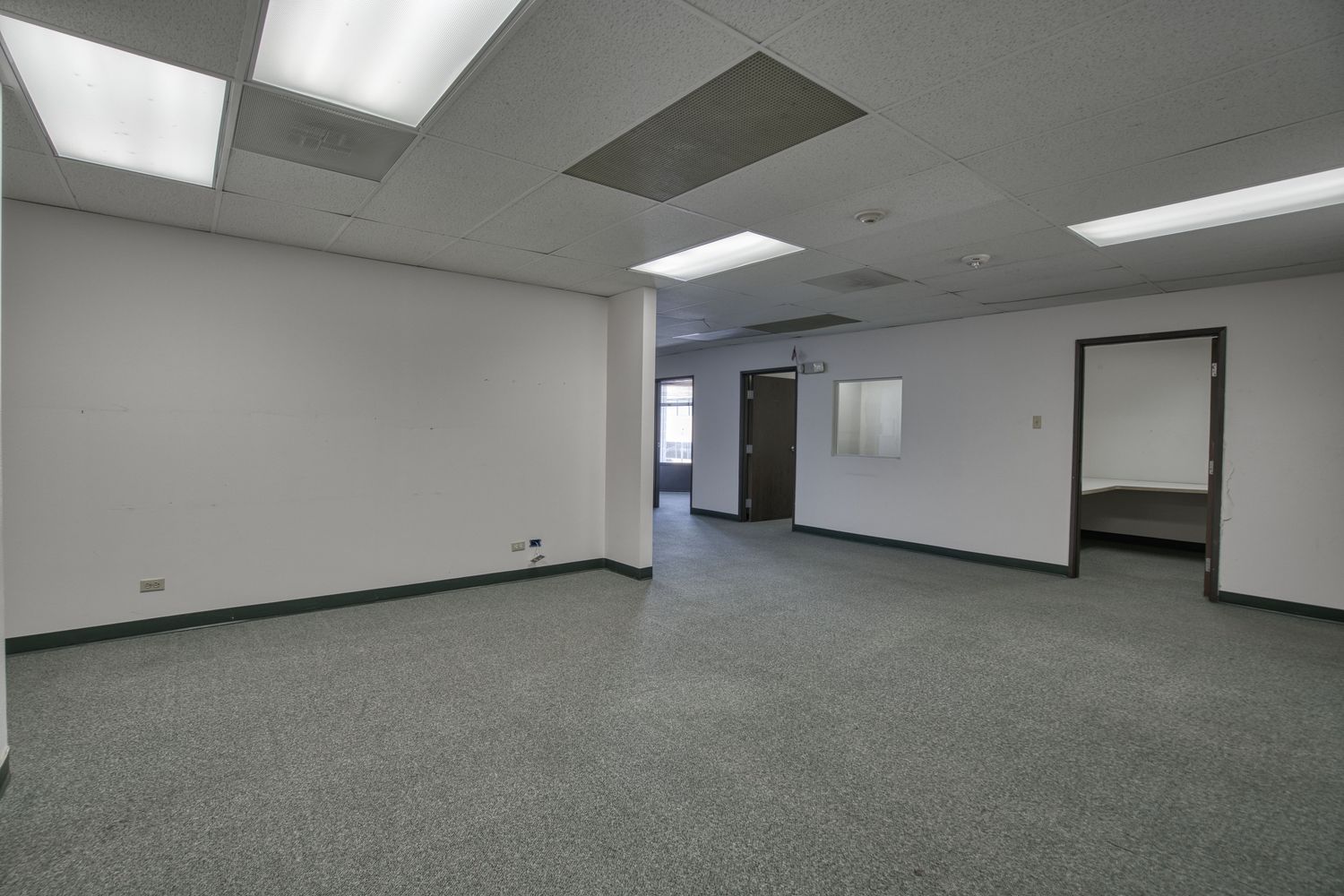 1351 W 121st